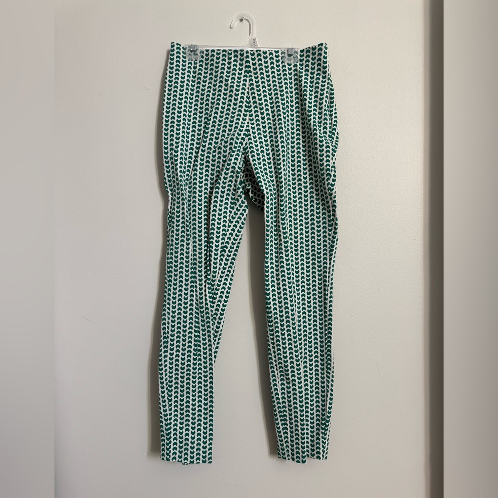 Size 4. Skinny stretch pants.